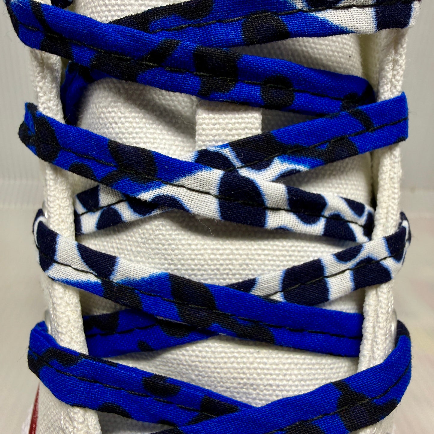 SewFresh Wax Print Laces - Blue/White