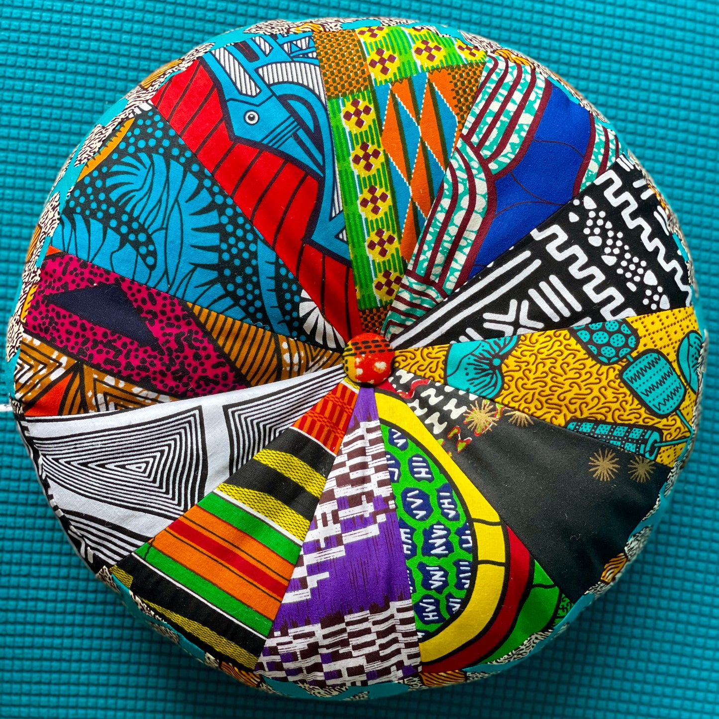 HoN Pinwheel Cushion - House Of Nambili